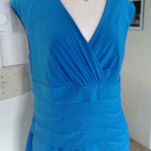 Blue Ruched  Pleated Sleeveless Dress - Picture 3 of 16